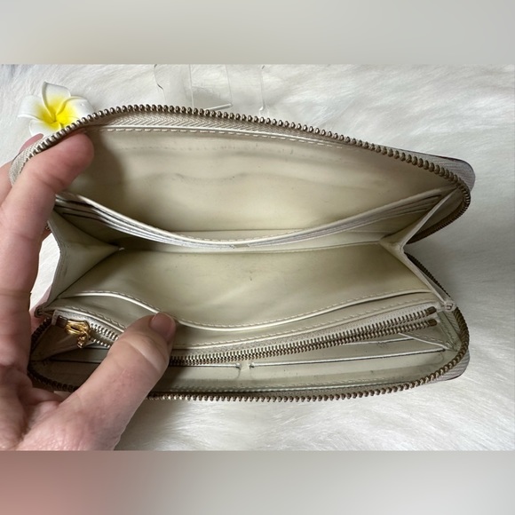 AUTHENTIC LOUIS VUITTON CREAM SUHALI LEATHER ZIPPY ZIP AROUND LONG WALLET - Picture 14 of 15